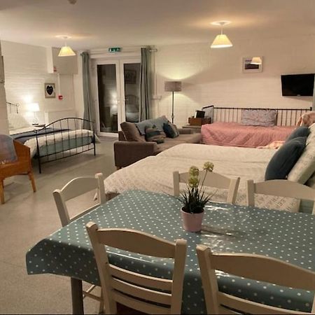 Mill House Studio Apartment Stranocum المظهر الخارجي الصورة